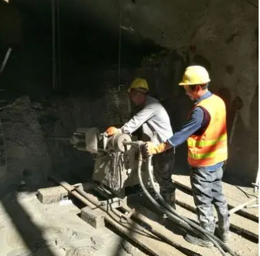 中沙水下抗分散灌浆料特点 水下不分散注浆料介绍